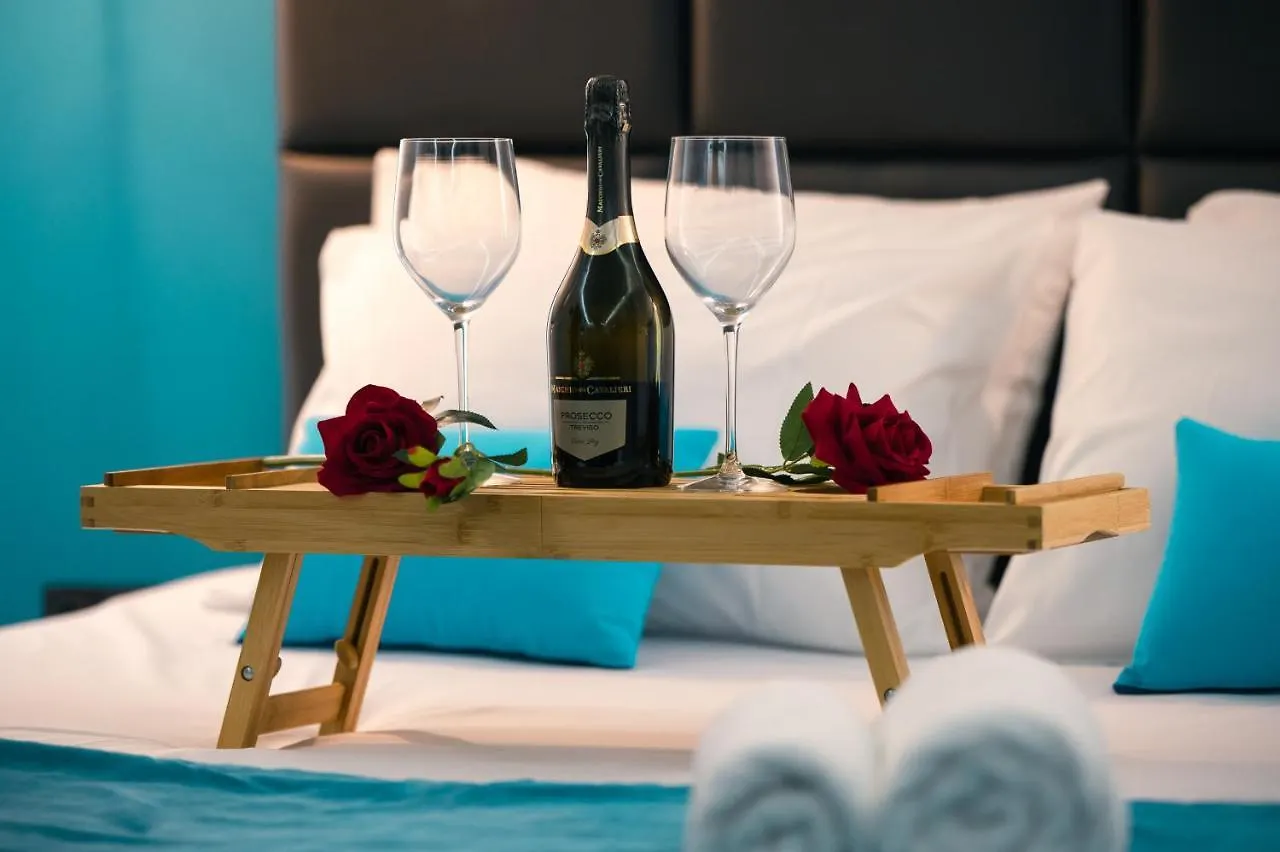 Platinum Suites Rethymno  Apartment